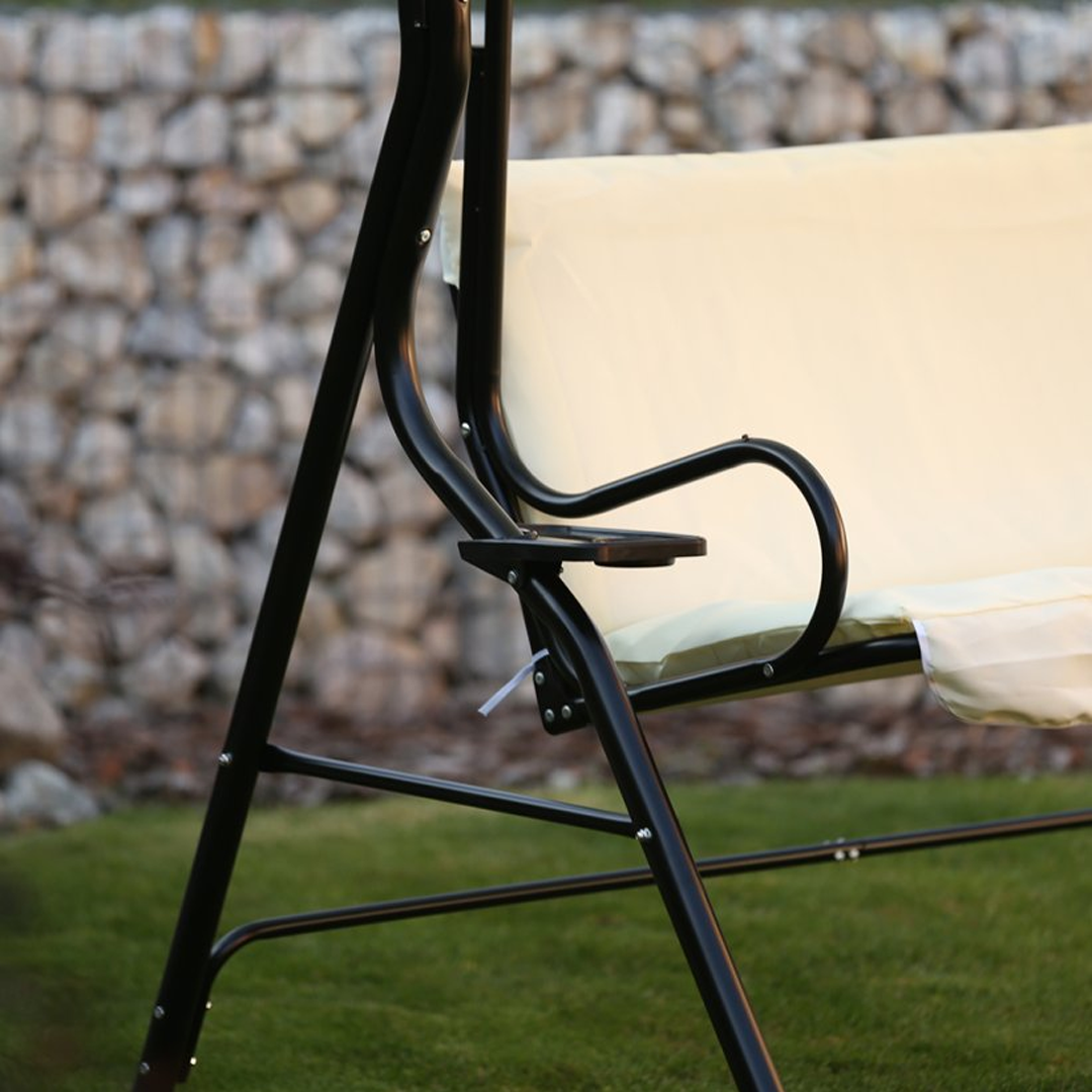 Udobna vrtna ljuljačka